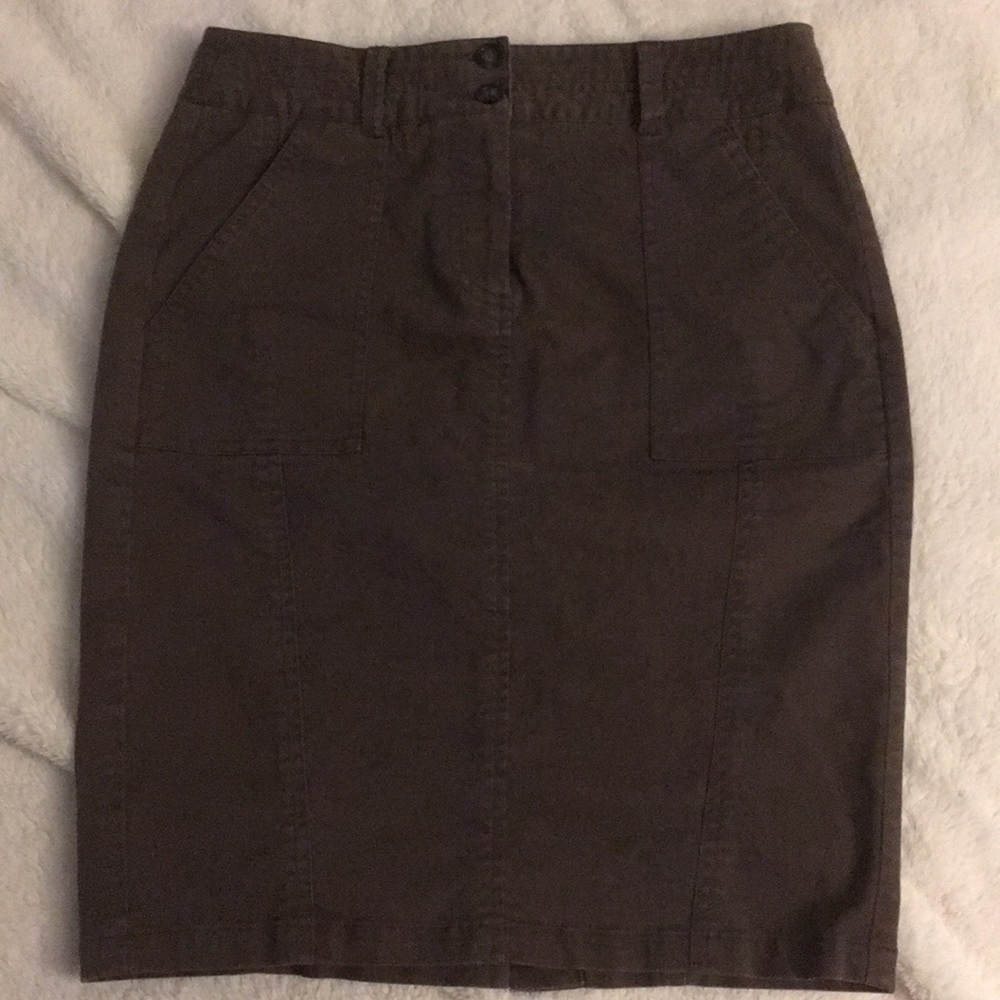 LOFT army green high waisted pencil skirt | size 2